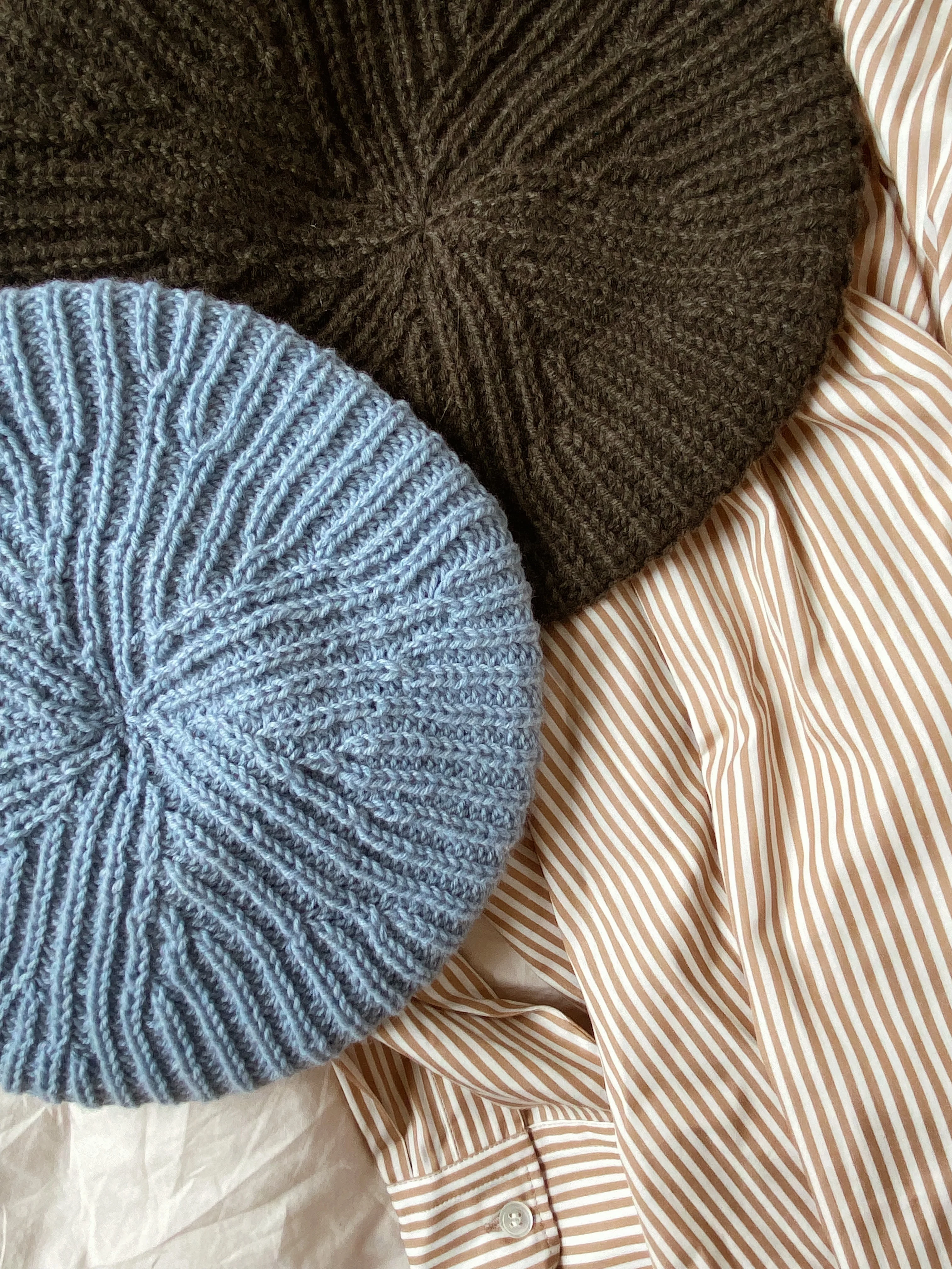 Beret No. 2 - FRANÇAIS - Image 4