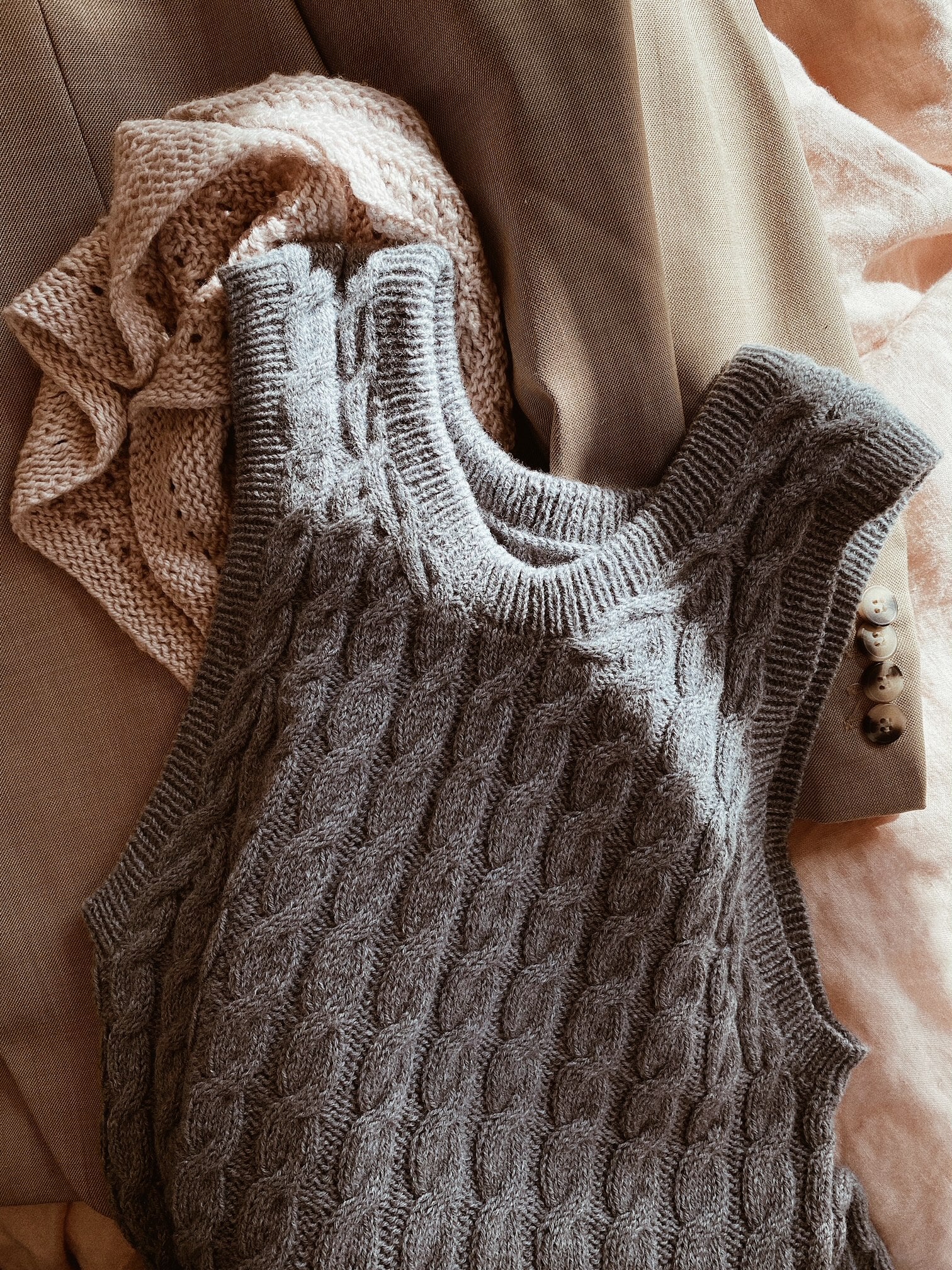 Camisole No. 8 - ESPAÑOL - Image 9