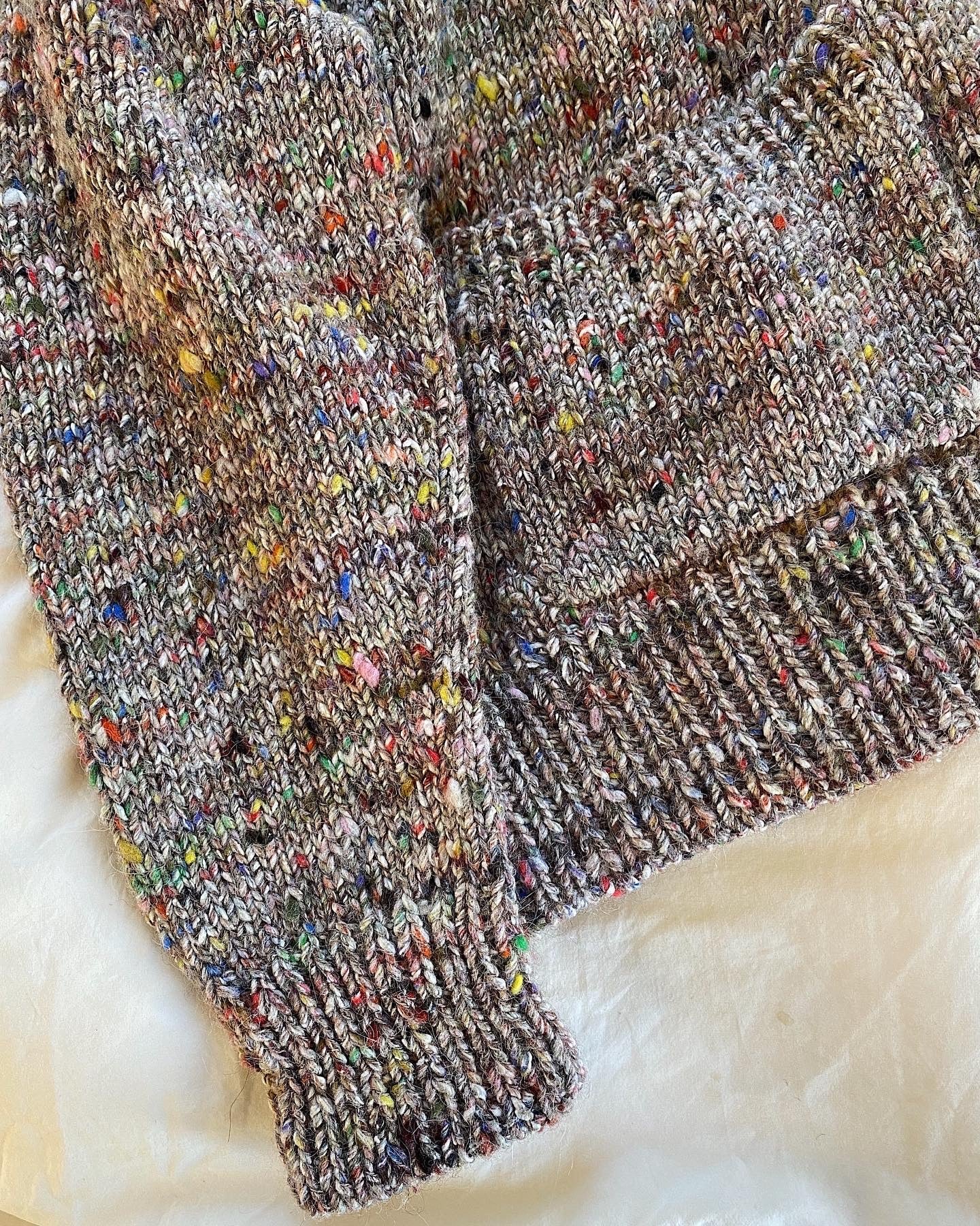 Cardigan No. 8 - FRANÇAIS - Image 10