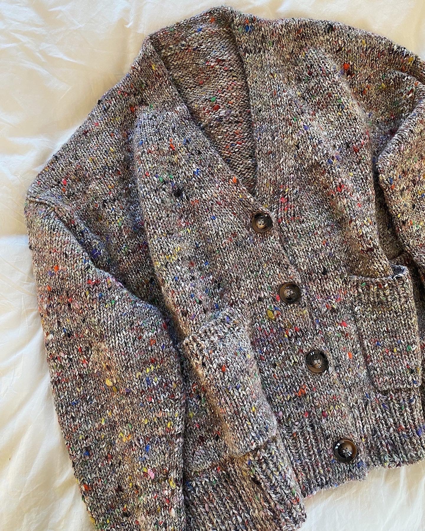 Cardigan No. 8 - ENGLISH - Image 6