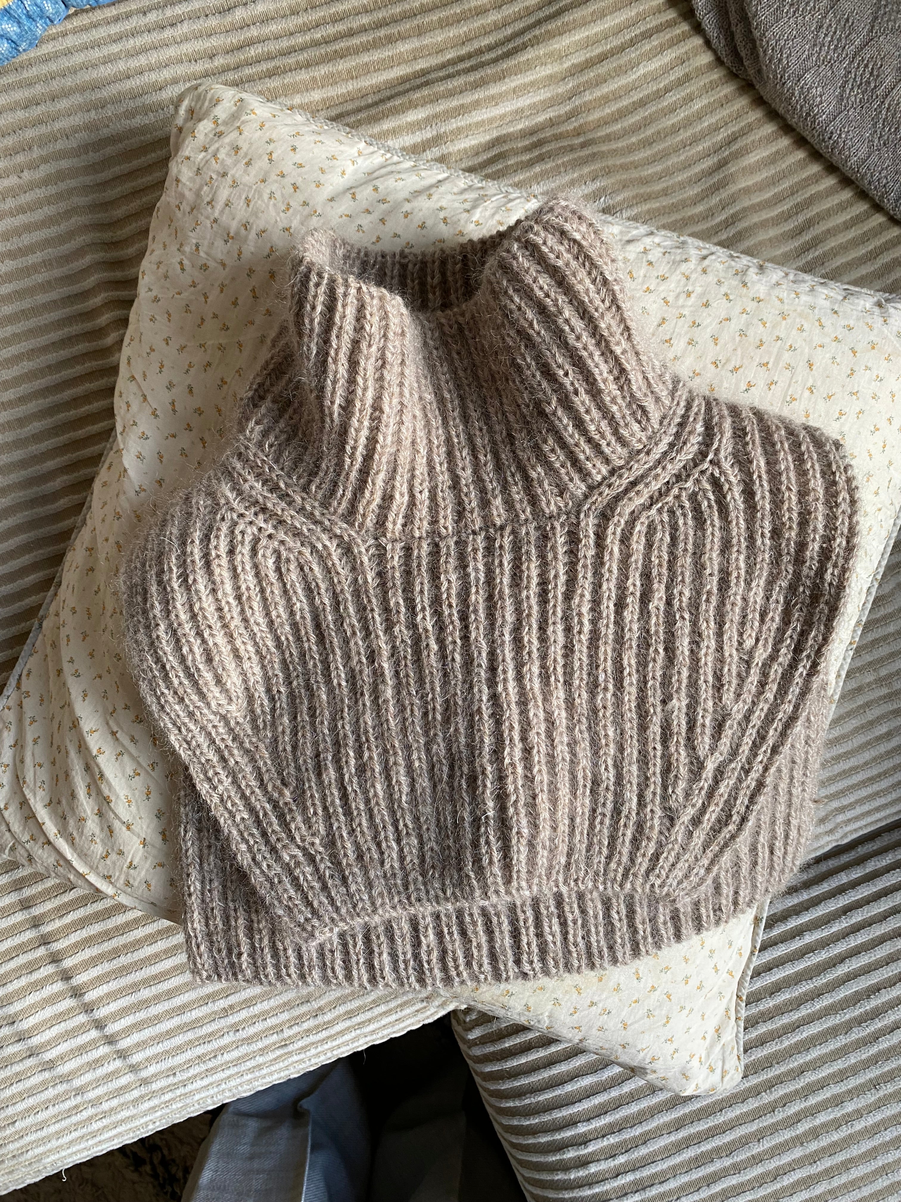 Collar No. 3 - ENGLISH - Image 10