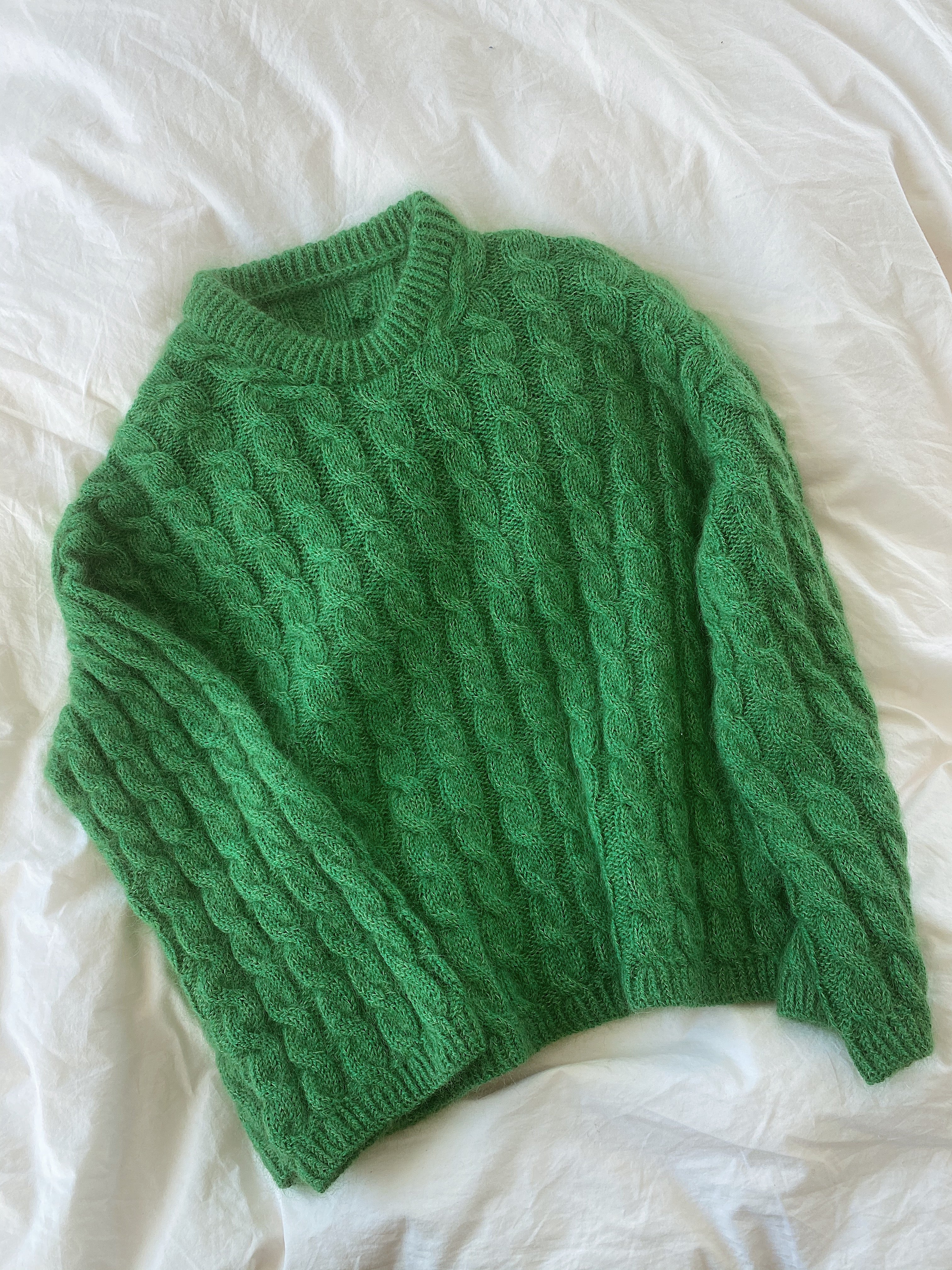 Sweater No. 15 - DEUTSCH - Image 10